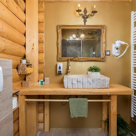 Kuca Dorine 别墅 *